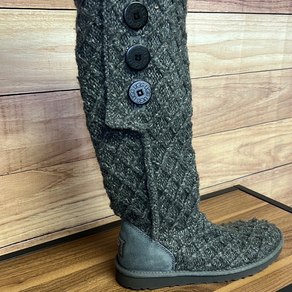 Women’s UGG Boot - new condition